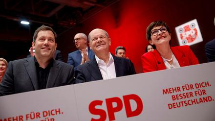 Bundeskanzler Olaf Scholz und die SPD-Parteispitze haben am 23. Februar womöglich nicht mehr gut lachen.