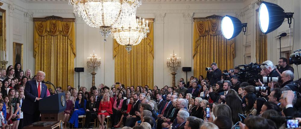 US-Präsident Donald Trump will Transmenschen von der Teilnahme am Frauensport ausschließen