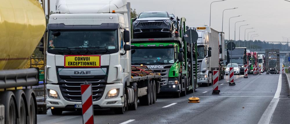 Der ADAC hat 2024 deutlich mehr Staus in Brandenburg verzeichnet. (Archivbild)