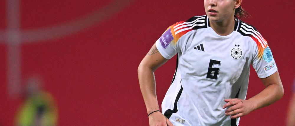Nationalspielerin Lena Oberdorf fühlt sich manchmal als „Objekt“ in den sozialen Medien