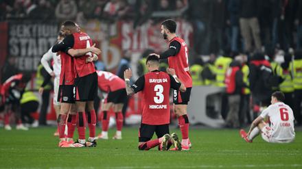 Bayer Leverkusen musste im DFB-Pokal gegen den rheinischen Rivalen aus Köln leiden