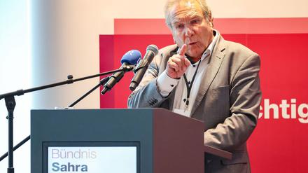 Bayerns BSW-Landeschef Klaus Ernst betrachtet die Parteiaustritte als ganz normalen Vorgang (Archivbild). 