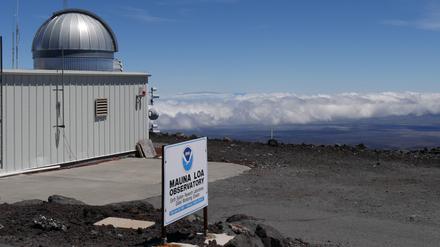 Seit fast 70 Jahren wird auf Hawaii der zunehmende Anteil von CO₂ an der Luft gemessen.