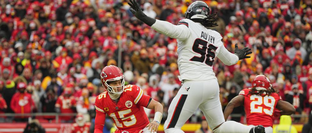 Die Kansas City Chiefs um Quarterback Patrick Mahomes stehen zum dritten Mal in Folge im Super Bowl – dieses Mal gegen die Eagles.