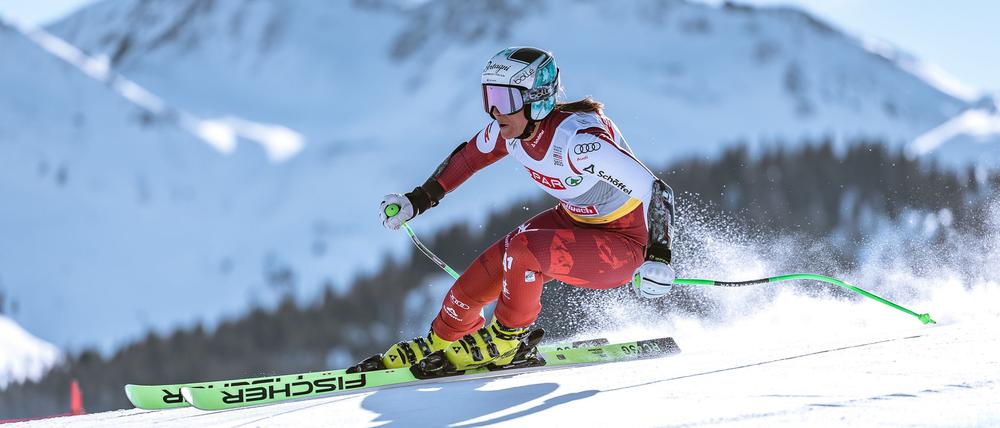Skirennfahrerin Ricarda Haaser erlitt bei der WM bei einem Sturz eine schwere Verletzung.
