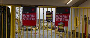 Verdi-Warnstreik bei der BVG.