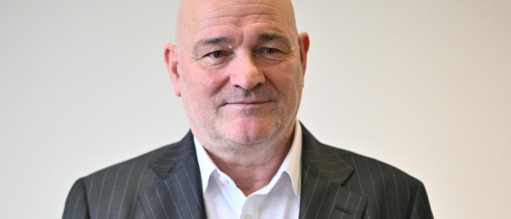 Brandenburgs BSW-Landesvorsitzender Robert Crumbach warnt vor negativen Folgen der Pläne von US-Präsident Donald Trump.