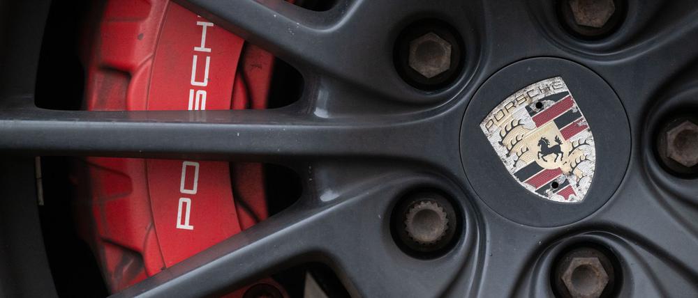 Stabiler Umsatz, sinkende Gewinnmarge: Porsche muss viel investieren, um wieder rentabler zu werden. (Illustration)