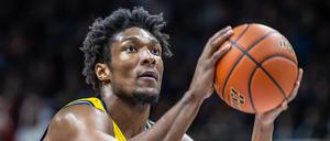 Alba-Center David McCormack muss mit seinem Team eine Niederlage hinnehmen.