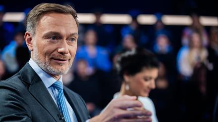 Christian Lindner, Bundesvorsitzender der FDP und Spitzenkandidat seiner Partei, vor der ZDF-Livesendung „Schlagabtausch“ mit Spitzenpolitikern der kleineren Parteien.