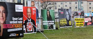 Bundestagswahl 2025 Potsdam. Wahlplakate an der Nuthestraße.