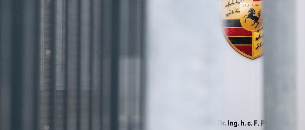 Porsche will zig Millionen Euro in neue Verbrenner-Fahrzeuge stecken. (Archivbild)
