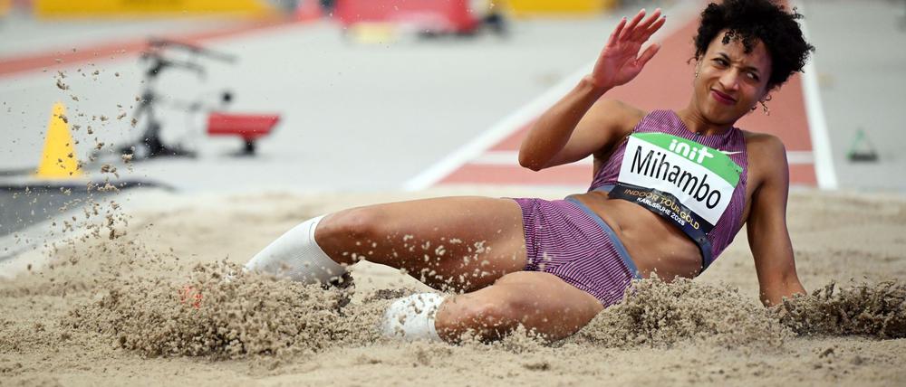 Balken oder Zone? Hauptsache weit: Malaika Mihambo.