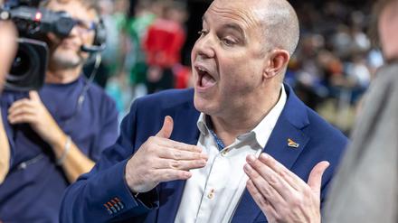 BR Volleys-Trainer Joel Banks ist sehr unzufrieden.
