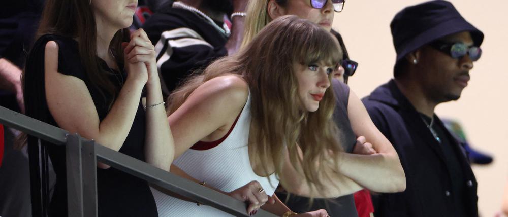 Taylor Swift fiebert mit.
