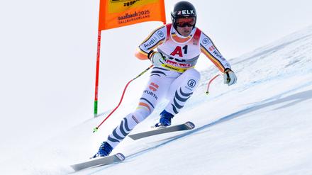 Romed Baumann enttäuschte in der Abfahrt mit Platz 20. In der Team Kombi Disziplin kann er sich mit Linus Straßer nochmal beweisen. 