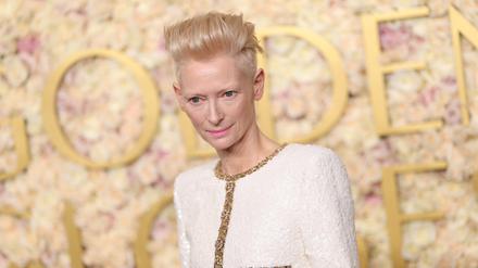 Hollywood, die Kritik, das Publikum, Filmfestivals, Mode-Redakteurinnen: Sie alle lieben Tilda Swinton, weil sie kein normaler Filmstar sein will.