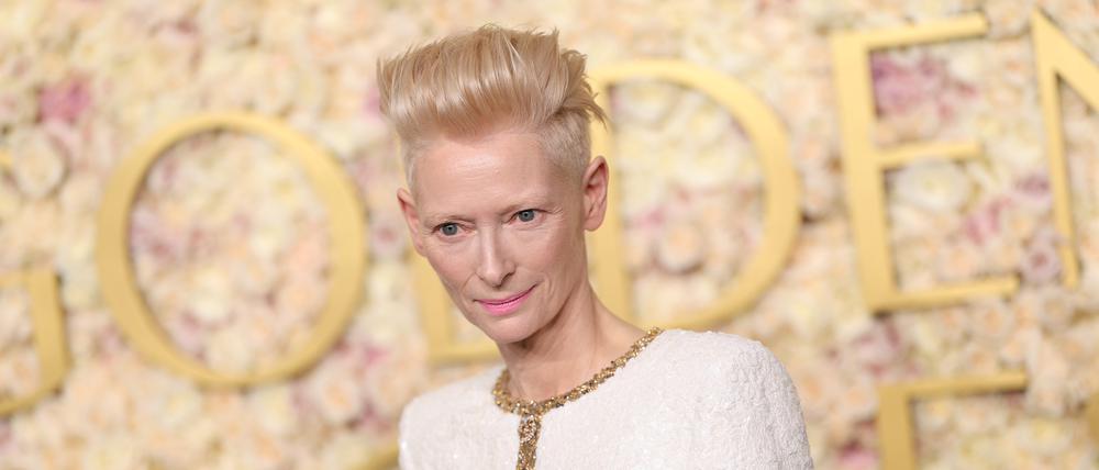 Hollywood, die Kritik, das Publikum, Filmfestivals, Mode-Redakteurinnen: Sie alle lieben Tilda Swinton, weil sie kein normaler Filmstar sein will.