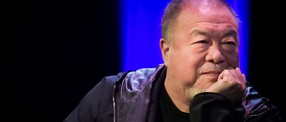 Verbrachte Nacht auf einer Bank im Transitbereich des Flughafens Zürich: Ai Weiwei. (Archivbild)