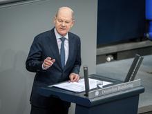 Podiumsdiskussion in Potsdam: Ex-Kanzler Olaf Scholz diskutiert mit jungen Menschen Zukunftsfragen