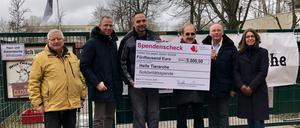 Die Helle Tierarche hat eine Großspende von den Freunden der Hauptstadtzoos erhalten