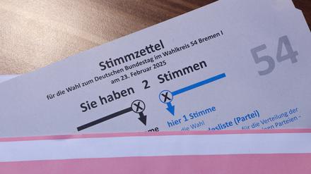 Einige deutsche Auslandsvertretungen bieten zwar einen Kurierservice an. Die Konsulate warnten aber vielfach, dass dieser womöglich nicht schneller ist als der herkömmliche Postweg.
