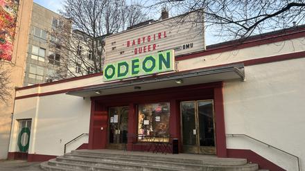 Ein Besuch im Kino Odeon in der Hauptstraße in Berlin-Schöneberg.