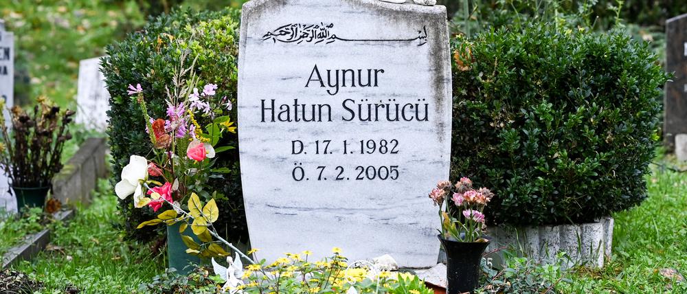 Die Grabstelle von Hatun Sürücü auf dem islamischen Friedhof in Gatow. 