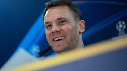 Manuel Neuer spricht über Spieler für Jonas Urbig.