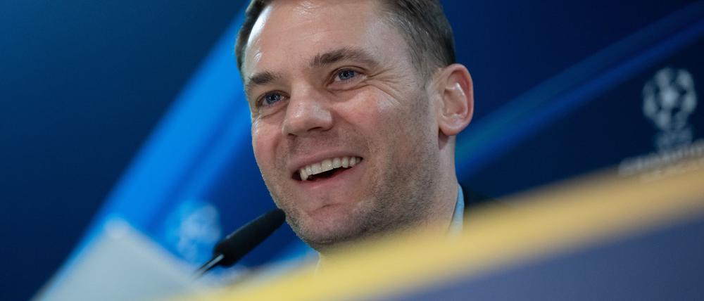 Manuel Neuer spricht über Spieler für Jonas Urbig.