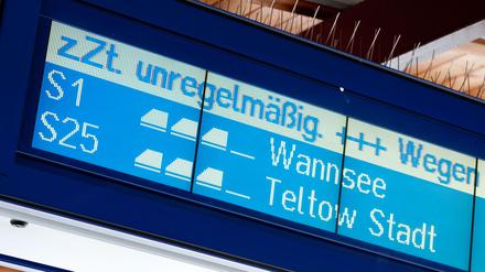 Zwischen Berlin-Gesundbrunnen und dem Nordbahnhof kam es wegen eines E-Scooters im Gleis zu Einschränkungen im S-Bahn-Verkehr. (Archivbild)