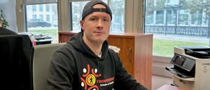 Bezirkswahlamtsleiter Kevin Donner (Treptow-Köpenick) dcxen. Credit: Bezirksamt Treptow-Köpenick