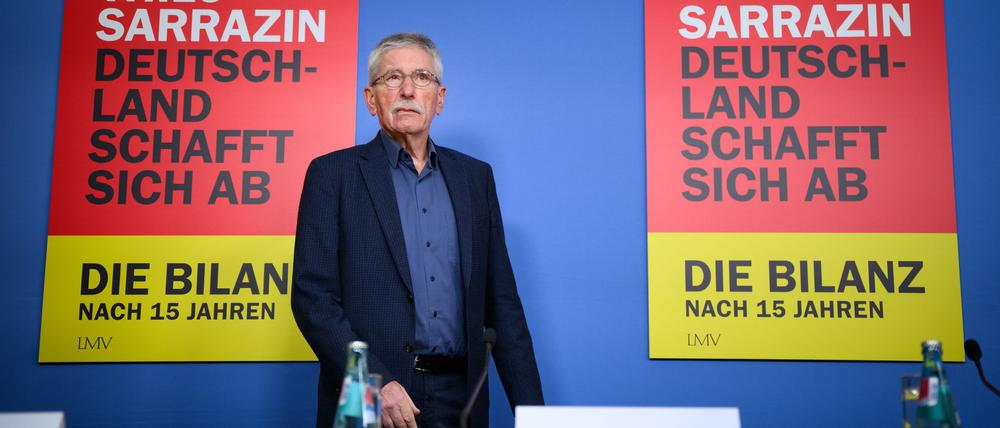 Sarrazin stellte Bilanz seines Bestsellers vor und äußerte sich zur AfD und Friedrich Merz.