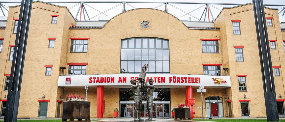 Bis Ende 2027 soll das Stadion an der Alten Försterei rund 40.000 Zuschauer fassen.
