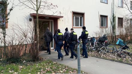 Die Polizei wurde wegen Verdachts auf ein Tötungsdelikt nach Marienfelde gerufen.  