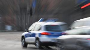 Die Polizei ermittelt wegen Sachbeschädigung.