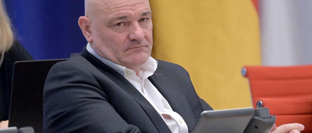 Brandenburgs Finanzminister Robert Crumbach (BSW) will so bald wie möglich einen Entwurf für den Doppelhaushalt für dieses und das nächste Jahr vorlegen. (Archivbild)