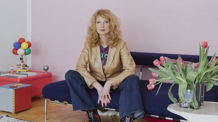Heike-Melba Fendel in ihrer Wohnung in Berlin.
