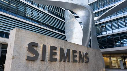 Der Technologiekonzern Siemens hat seine Tochter Innomotics verkauft. 