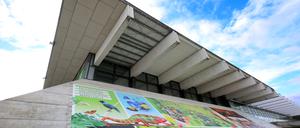 Die Biosphäre ist ein Tropenhaus in der Stadt Potsdam. Das Gebäude befindet sich im Volkspark.
