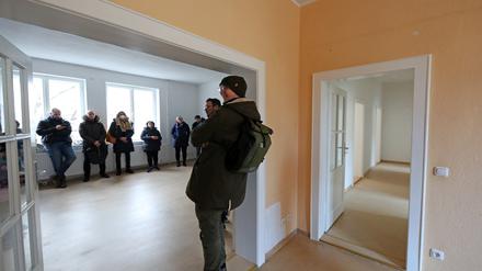 20 Ausgeloste wurden zu einer Wohnungsbesichtigung bei der Pro Potsdam eingeladen
