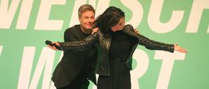 Annalena Baerbock und Robert Habeck bei einer Wahlkampfveranstaltung in der Columbiahalle in Berlin. 