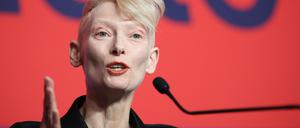 „Viele empfinden ein Gefühl der Ohnmacht“: Oscar-Preisträgerin Tilda Swinton beim Pressetermin zum Ehrenbär.  