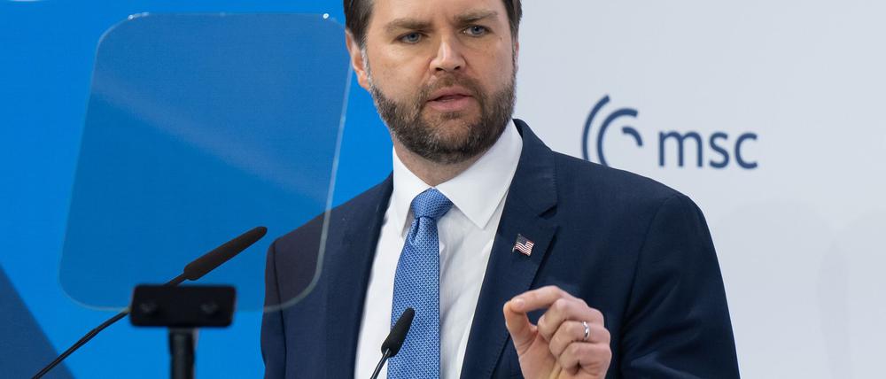 Mit seiner Rede überraschte US-Vizepräsident Vance sein überwiegend europäisches Publikum im Hotel Bayerischer Hof bei der Münchner Sicherheitskonferenz.