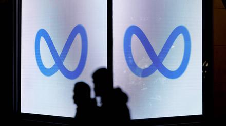 Inbegriff der neuen Macht: das Logo des Internetkonzerns Meta, zu dem Facebook, Instagram und Whatsapp gehören.