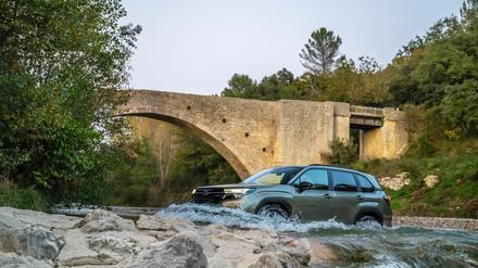 Bei Offroad-Fahrten hilft dem Subaru Forester sein Allrad-Assistenzsystem X-Mode sogar im Rückwärtsgang.