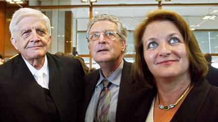 Gerhart Baum (Mitte) mit seinen Weggefährten Burkhard Hirsch und Sabine Leutheusser-Schnarrenberger. (Archivbild)