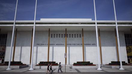 Blick auf das John F. Kennedy Center for the Performing Arts in Washington. 