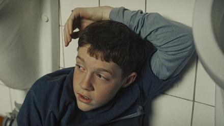 „Mit der Faust in die Welt schlagen“ von Constanze Klaue eröffnet das „Berlinale Spotlight“ am Filmmuseum. 