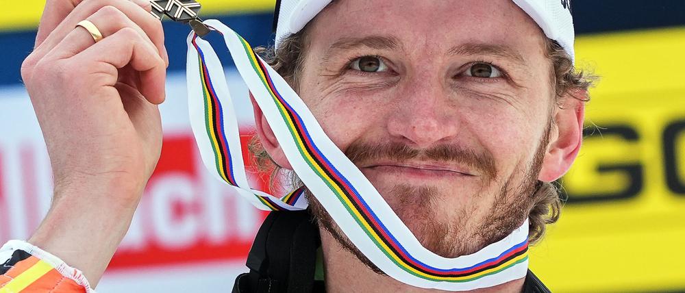 Linus Straßer sorgte doch noch für eine deutsche WM-Medaille.